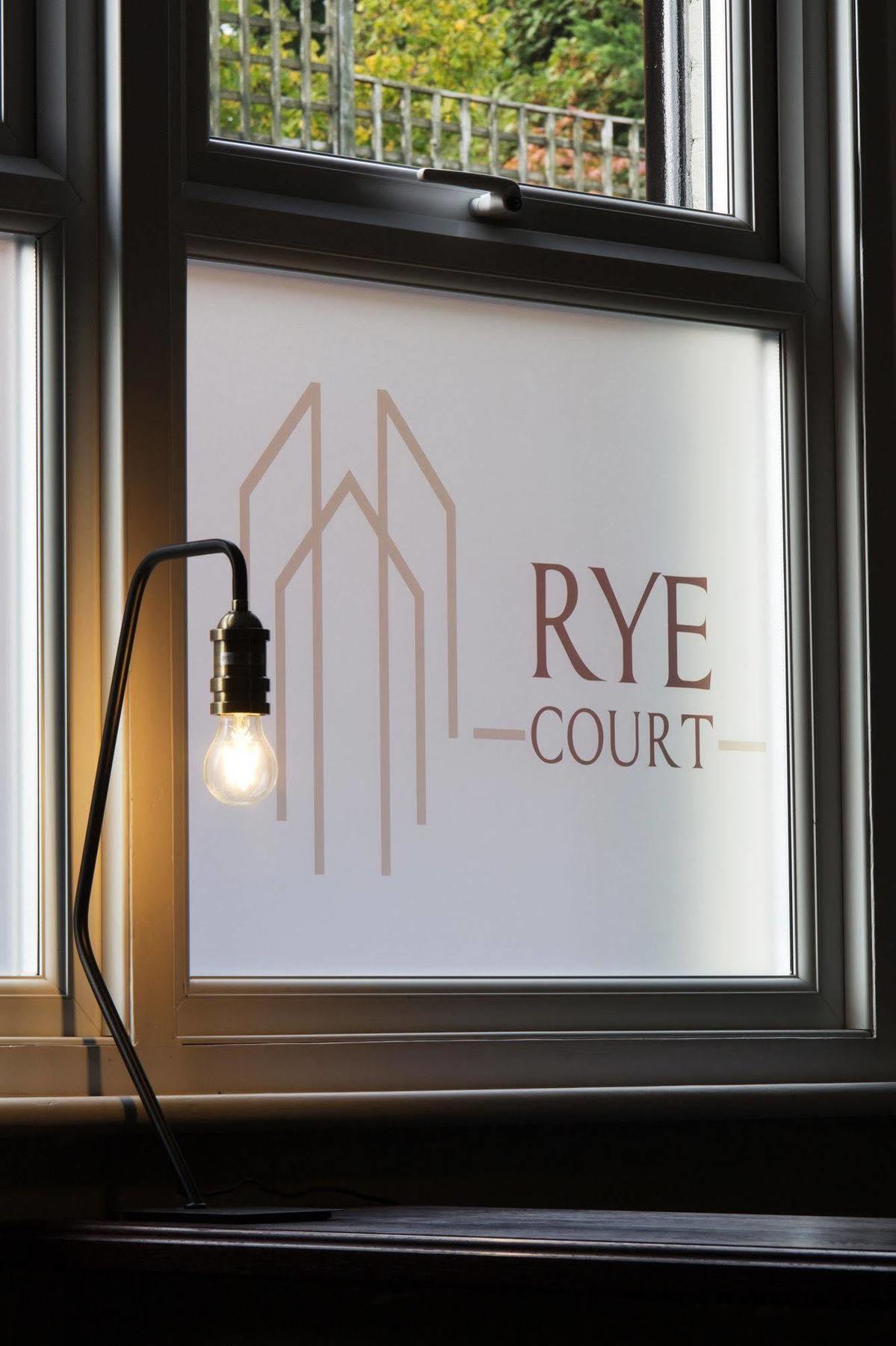 Rye Court Hotel Χάι Ουίκαμ Εξωτερικό φωτογραφία